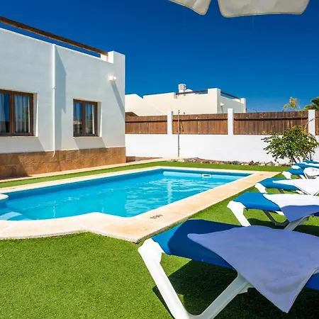 Villas Aruba Vila *